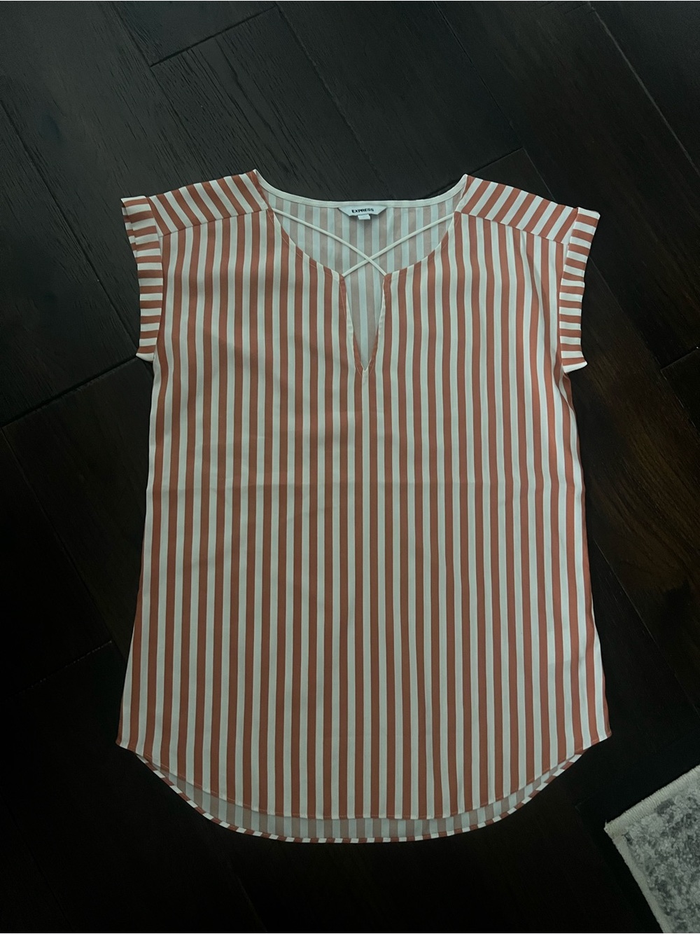 Striped V-Neck Cap Sleeve Top in Rust and White -